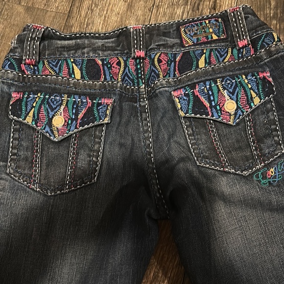 Coogi Jeans size 5/6 have a small tear in waiste band - Picture 2 of 5